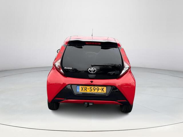 Toyota AYGO 1.0 VVT-i x-joy | Apple CarPlay/Android auto | Achteruitrijcamera | Fietsendragerbeugel