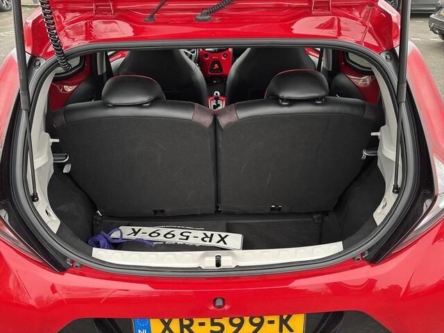 Toyota AYGO 1.0 VVT-i x-joy | Apple CarPlay/Android auto | Achteruitrijcamera | Fietsendragerbeugel