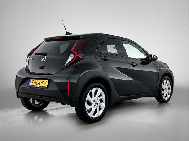 Toyota AYGO X 1.0 VVT-i MT first | Dealeronderhouden | Achteruitrijcamera | 1e Eigenaar |
