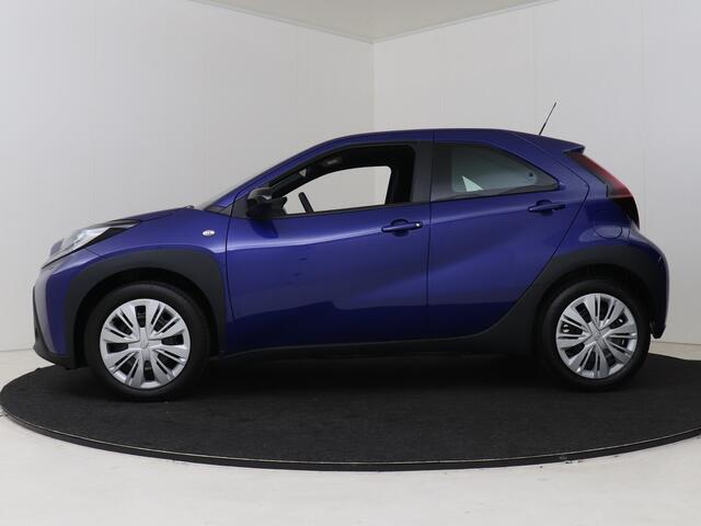 Toyota AYGO X 1.0 VVT-i MT Play