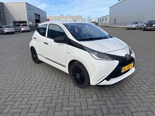 toyota-aygo-1.0-vvt-i-x-now
