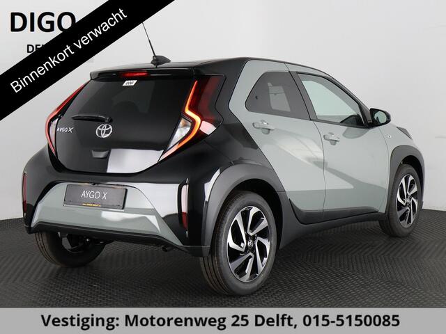 Toyota AYGO X 1.0 VVT-i PULSE PACK BI-TONE GARANTIE 3-2035! CARPLAY NAVI.STOELVERWARMING. ADAPTIVE CRUISE CONTROLL