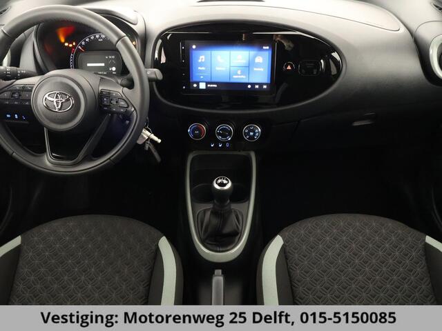 Toyota AYGO X 1.0 VVT-i PULSE PACK BI-TONE GARANTIE 3-2035! CARPLAY NAVI.STOELVERWARMING. ADAPTIVE CRUISE CONTROLL