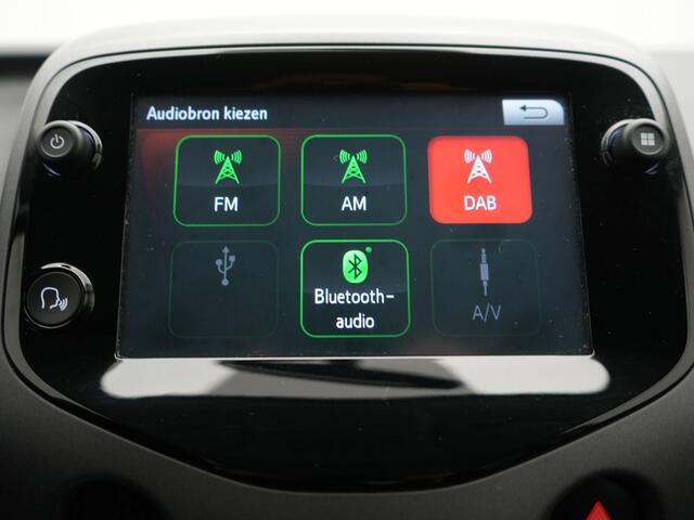 Toyota AYGO 1.0 VVT-i x-cite | Cabrio | Apple Car play