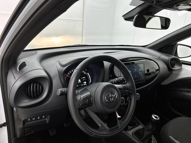 Toyota AYGO X 1.0 VVT-i MT Play | Apple CarPlay | Android Auto |