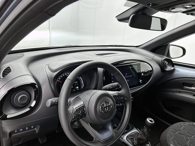 Toyota AYGO X 1.0 VVT-i MT Envy | DEMO |