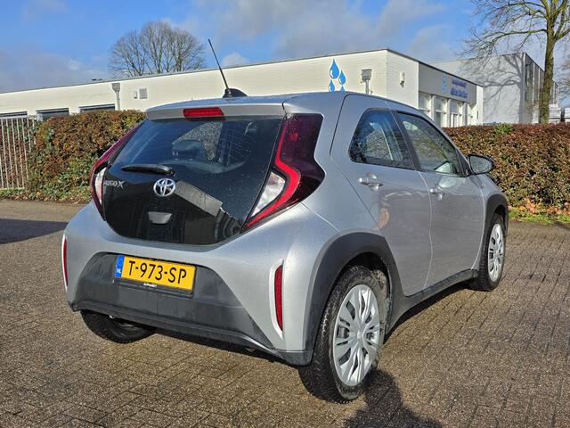 Toyota AYGO X 1.0 VVT-i MT Play, 1e Eig! Camera! Carplay! Zondag OPEN!