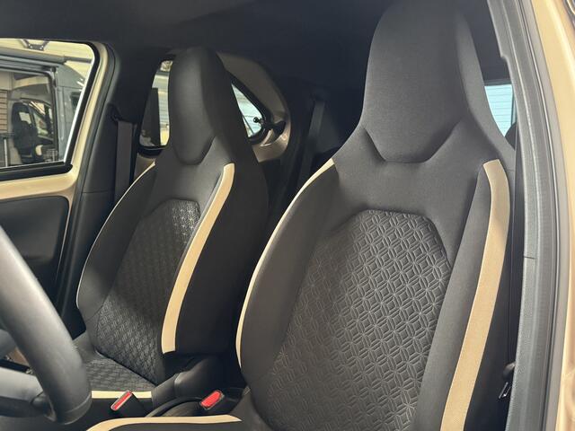 Toyota AYGO X 1.0 VVT-i S-CVT Pulse | Automaat | Achteruitrij camera |