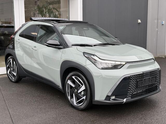 Toyota AYGO X Hybrid 115 envy | JBL | Cabriodak | PDC | Stoelverwarming | Nieuw | Snel leverbaar | Incl. ¤500,- inruilpremie