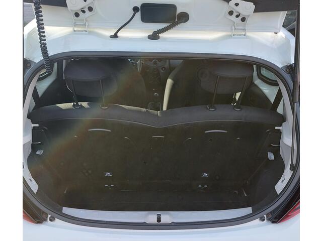 Toyota AYGO 1.0 VVT-i x-fun