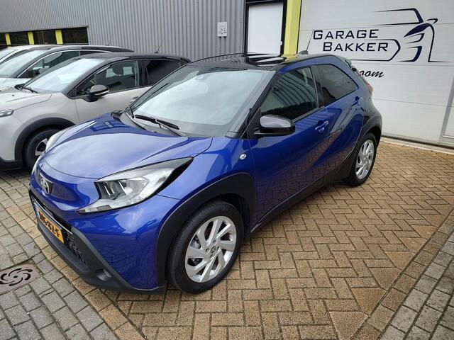 Toyota AYGO X 1.0 VVT-i MT Pulse Camera Carplay-Navi Two-Tone Stoelverwarming Airco