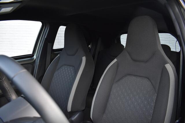 Toyota AYGO X 1.0 VVT-i S-CVT First Limited Automaat 72pk | Keyless entry | Cruise control | Achteruitrijcamera | PDC voor en achter |