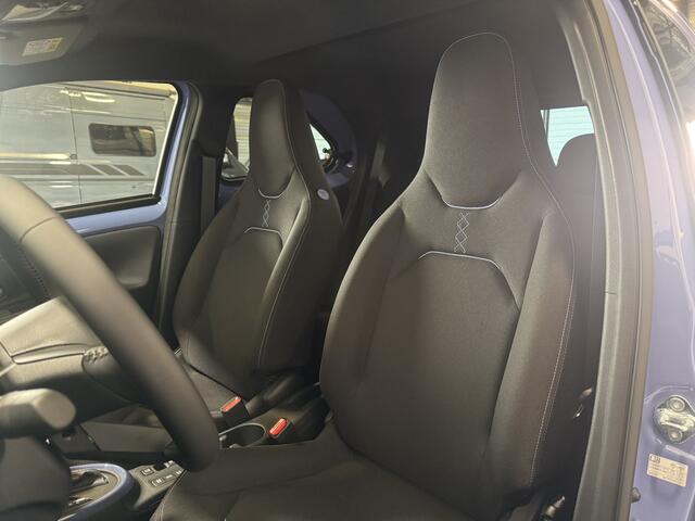 Toyota AYGO X Hybrid 115 pulse | Easy Pack | Camera | LED | Elektrisch inklapbare spiegels |