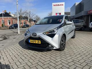 toyota-aygo-1.0-vvt-i-x-play-automa