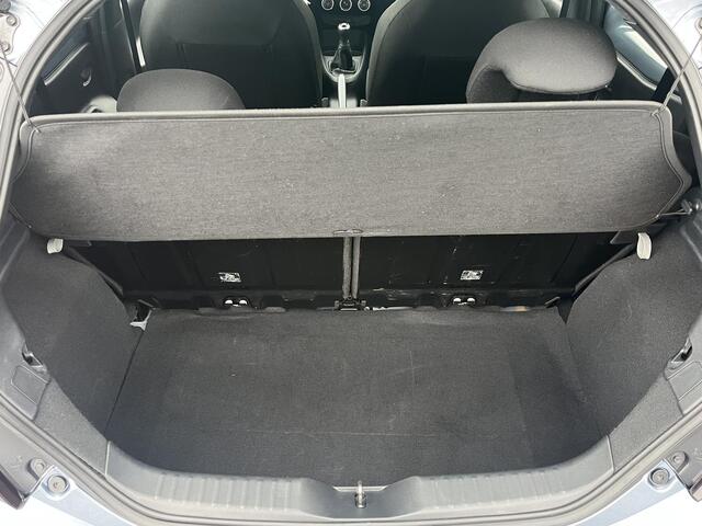 Toyota AYGO X 1.0 VVT-i MT Play Navigatie Apple CarPlay/Android Auto, achteruitrij camera, adaptieve cruise control, NL-auto!