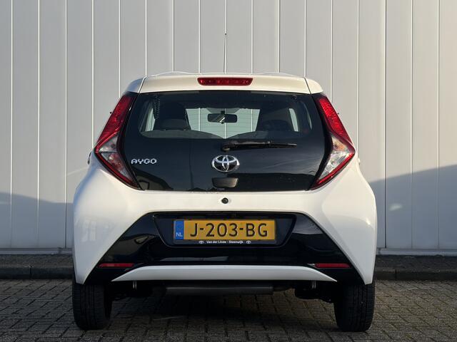 Toyota AYGO 1.0 VVT-i X-Play NL Auto Dealer Onderhouden Carplay Camera Airco
