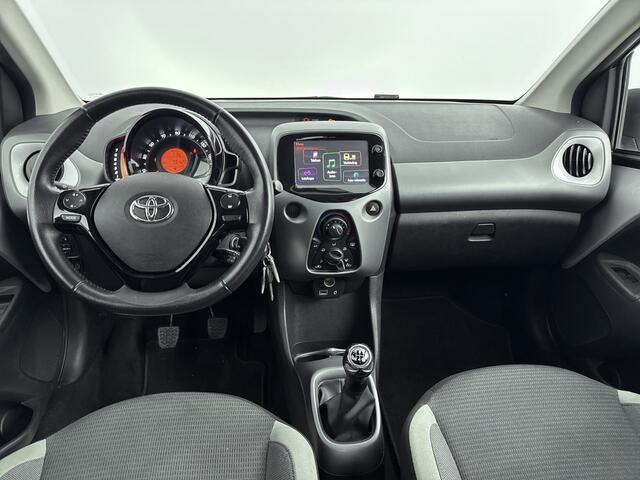 Toyota AYGO 1.0 VVT-i x-play | Parkeercamera | Airco |