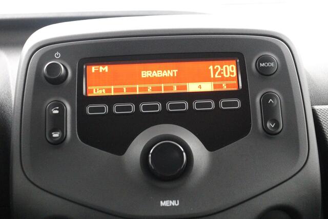 Toyota AYGO 1.0 VVT-i x-fun