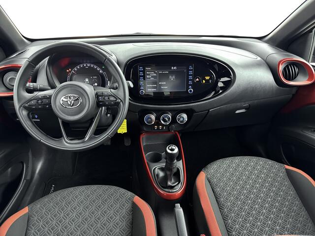 Toyota AYGO X 1.0 VVT-i MT Pulse | Stoelverwarming | Achteruitrijcamera |