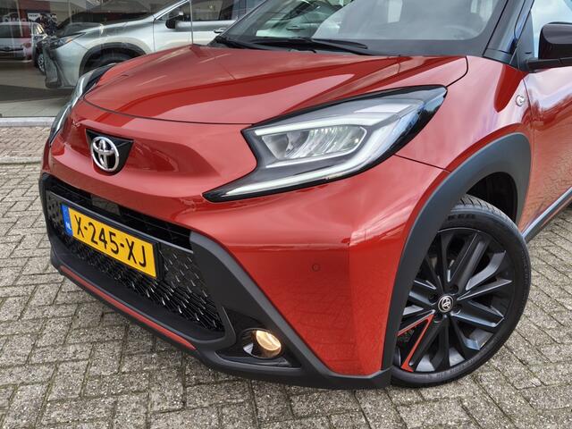 Toyota AYGO X 1.0 VVT-i S-CVT Premium | Sensoren v/a | JBL | Navi | Adaptive C