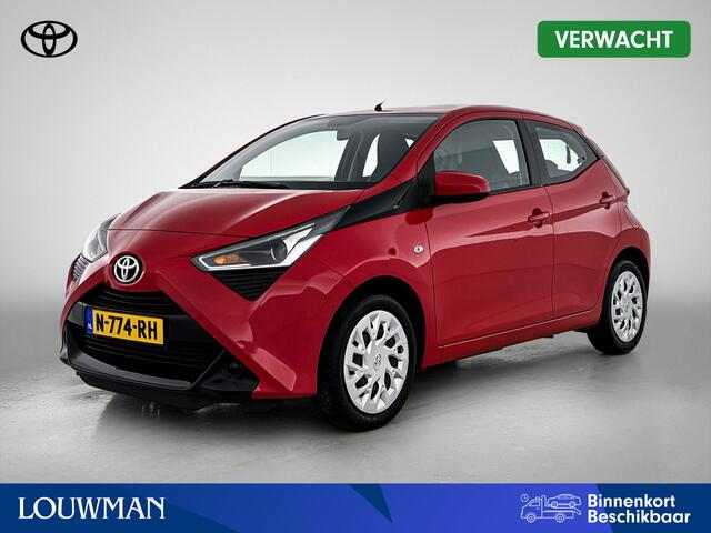 Toyota AYGO 1.0 VVT-i x-play | BTW Voertuig | Dealeronderhouden | Achteruitrijcamera |
