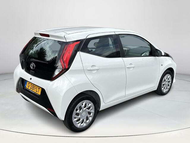 Toyota AYGO 1.0 VVT-i x-play | Apple CarPlay/Android Auto | Achteruitrijcamera| Airco