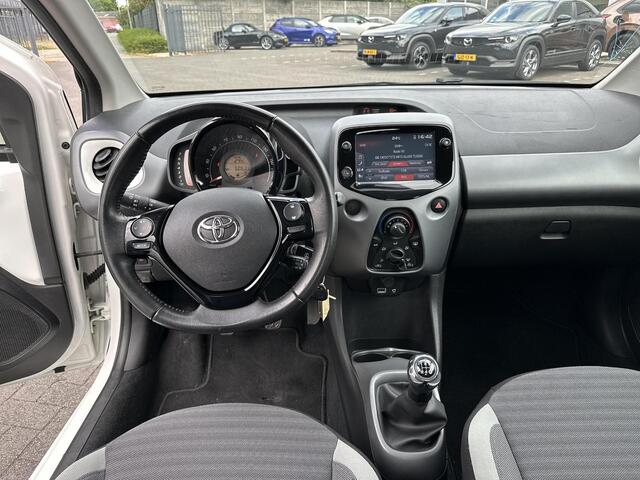 Toyota AYGO 1.0 VVT-i x-play | Apple CarPlay/Android Auto | Achteruitrijcamera| Airco