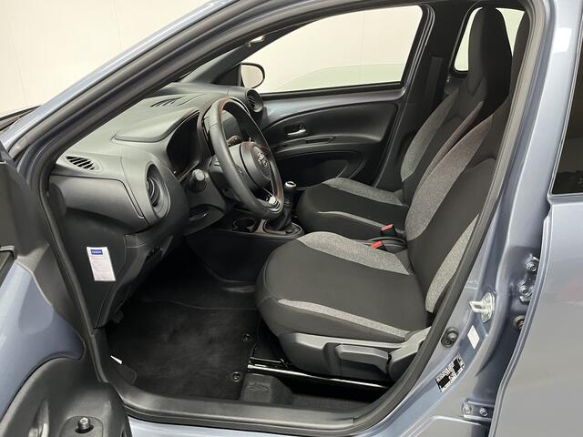 Toyota AYGO X 1.0 VVT-i MT Play Apple Carplay Camera Incl BTW