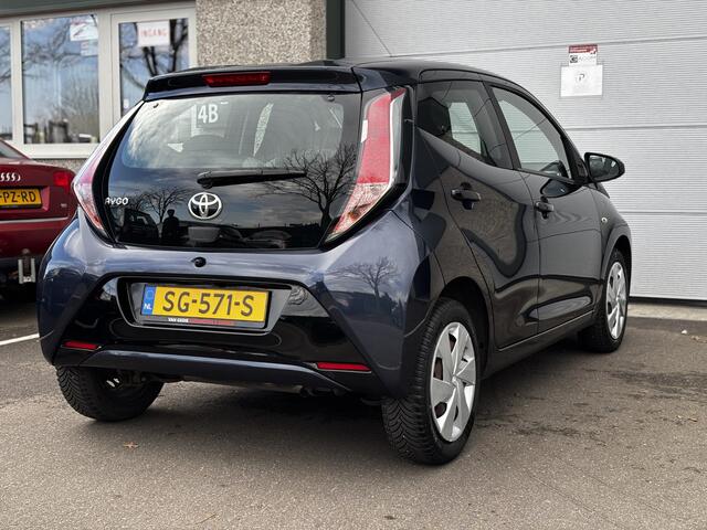 Toyota AYGO 1.0 VVT-i x-play Camera Navi Carplay Airco