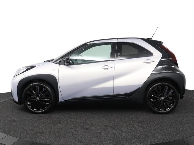 Toyota AYGO X 1.0 VVT-i MT JBL | Apple Carplay/Android Aut | 18 inch velgen | Navigatie |