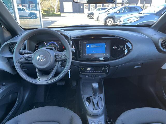 Toyota AYGO X Hybrid 115 play | Pure White | Demo