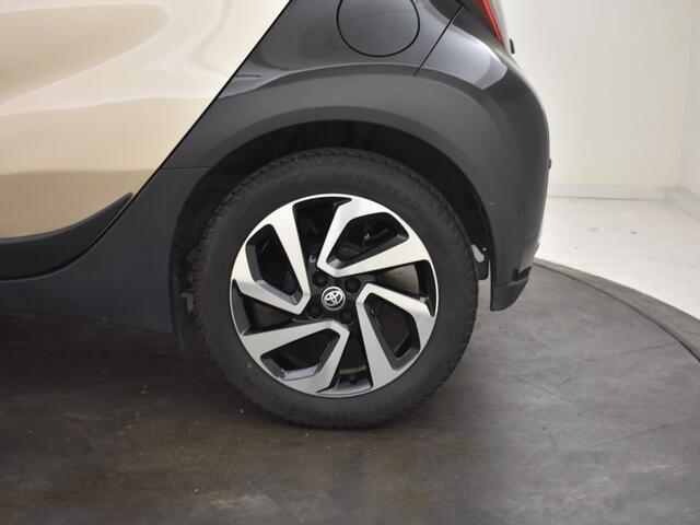 Toyota AYGO X 1.0 VVT-i S-CVT Pulse Bi Tone | PDC V+A | Navigatie