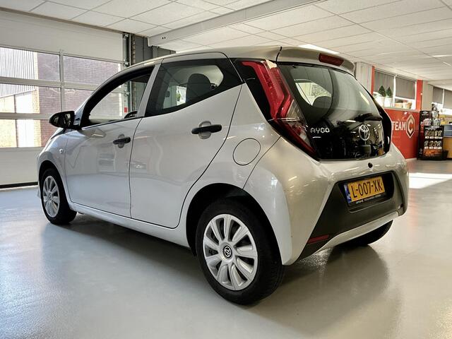 Toyota AYGO 1.0 VVT-i x-fun ** RIJKLAARPRIJS **