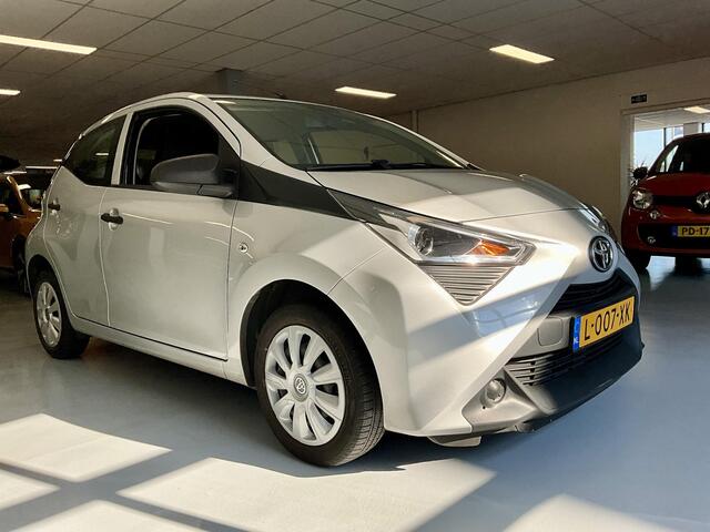 Toyota AYGO 1.0 VVT-i x-fun ** RIJKLAARPRIJS **