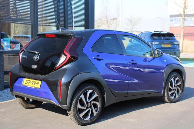 Toyota AYGO X 1.0 VVT-i MT Business