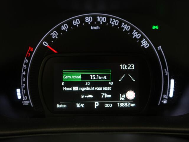 Toyota AYGO X 1.0 VVT-i S-CVT Envy