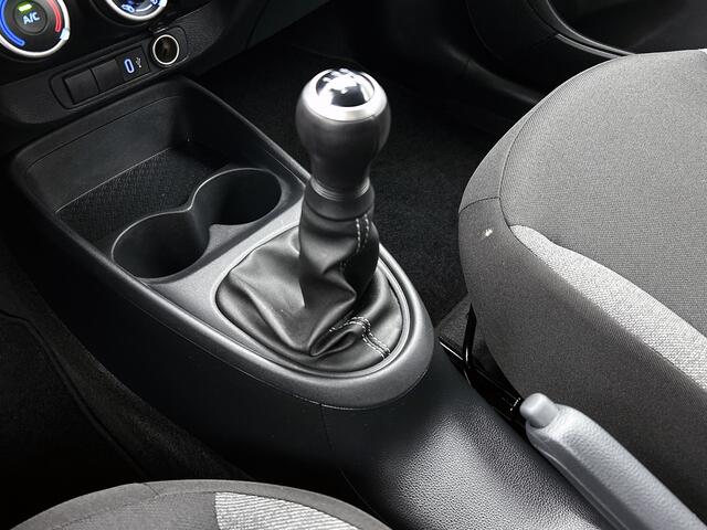 Toyota AYGO X 1.0 VVT-i MT Play | Apple Carplay&Android Auto | Airco | Camera |