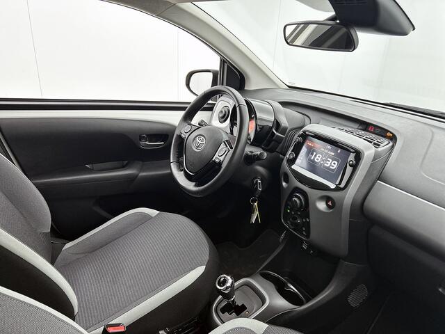 Toyota AYGO 1.0 VVT-i x-play