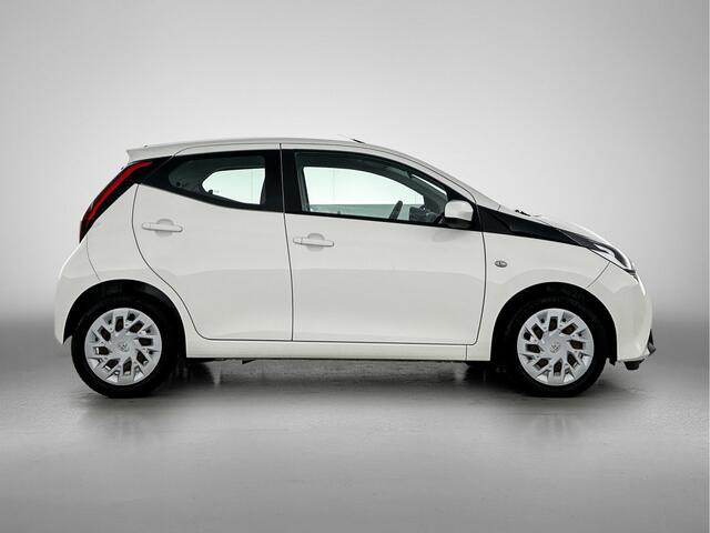 Toyota AYGO 1.0 VVT-i x-play