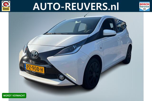 Toyota AYGO 1.0 VVT-i x-play / Airco / 5 Deurs / Allseason