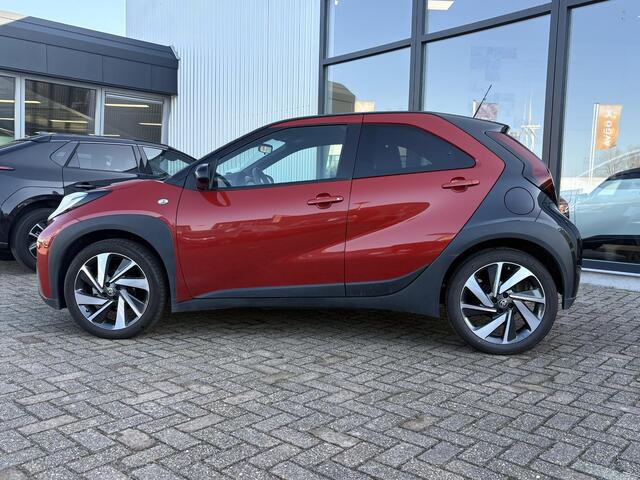 Toyota AYGO X 1.0 VVT-i S-CVT Envy Automaat | 1e eigenaar
