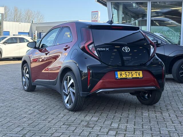Toyota AYGO X 1.0 VVT-i S-CVT Envy Automaat | 1e eigenaar