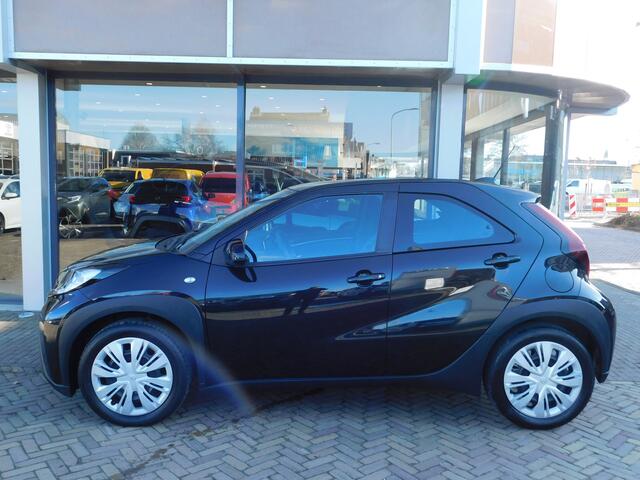 Toyota AYGO X 1.0 VVT-i MT Play