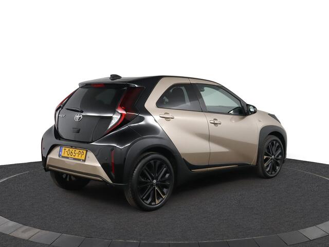 Toyota AYGO X 1.0 VVT-i MT Premium | Apple Carplay/Android Auto | Parkeersensoren | JBL audio | Stoelverwarming |