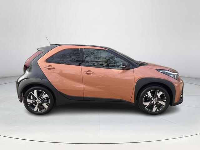 Toyota AYGO X Hybrid 115 envy