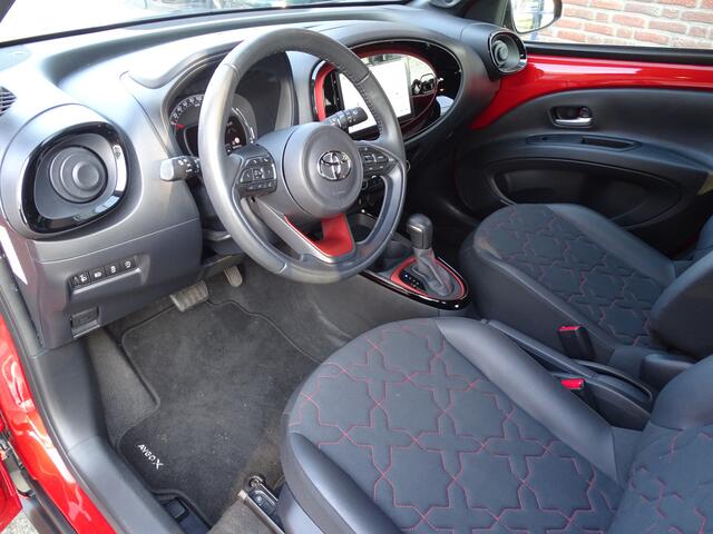 Toyota AYGO X 1.0 VVT-i S-CVT Envy