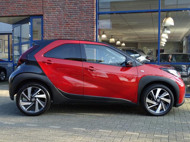 Toyota AYGO X 1.0 VVT-i S-CVT Envy