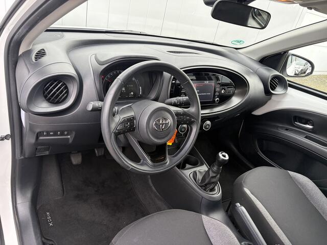 Toyota AYGO X 1.0 VVT-i MT Play NL Auto Dealer Onderhouden Carplay Adapt Cruise Control