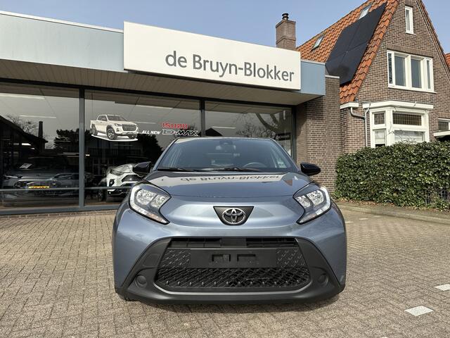 Toyota AYGO X 1.0 VVT-i Play Automaat 1e eigenaar / dealeronderhouden / Apple Carplay / Android Auto / parkeercamera / adaptive cruise control / Toyota 10 jaar garantie programma / Toyota Pechhulppas / rijklaarprijs
