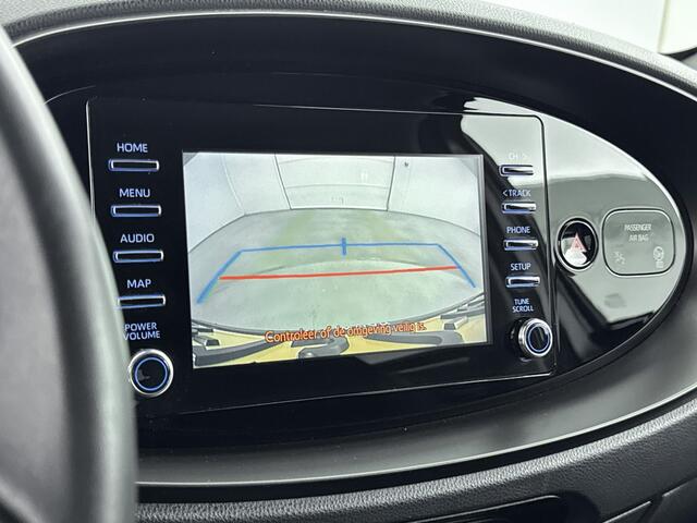 Toyota AYGO X 1.0 VVT-i MT first | Apple Carplay / Android Auto | Parkeercamera | 17'' Lichtmetalen Velgen |